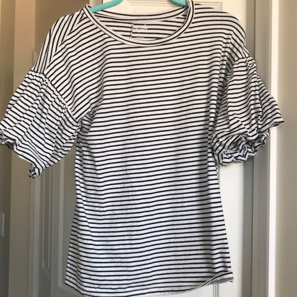 Black and white stripped blouse - Picture 1 of 3